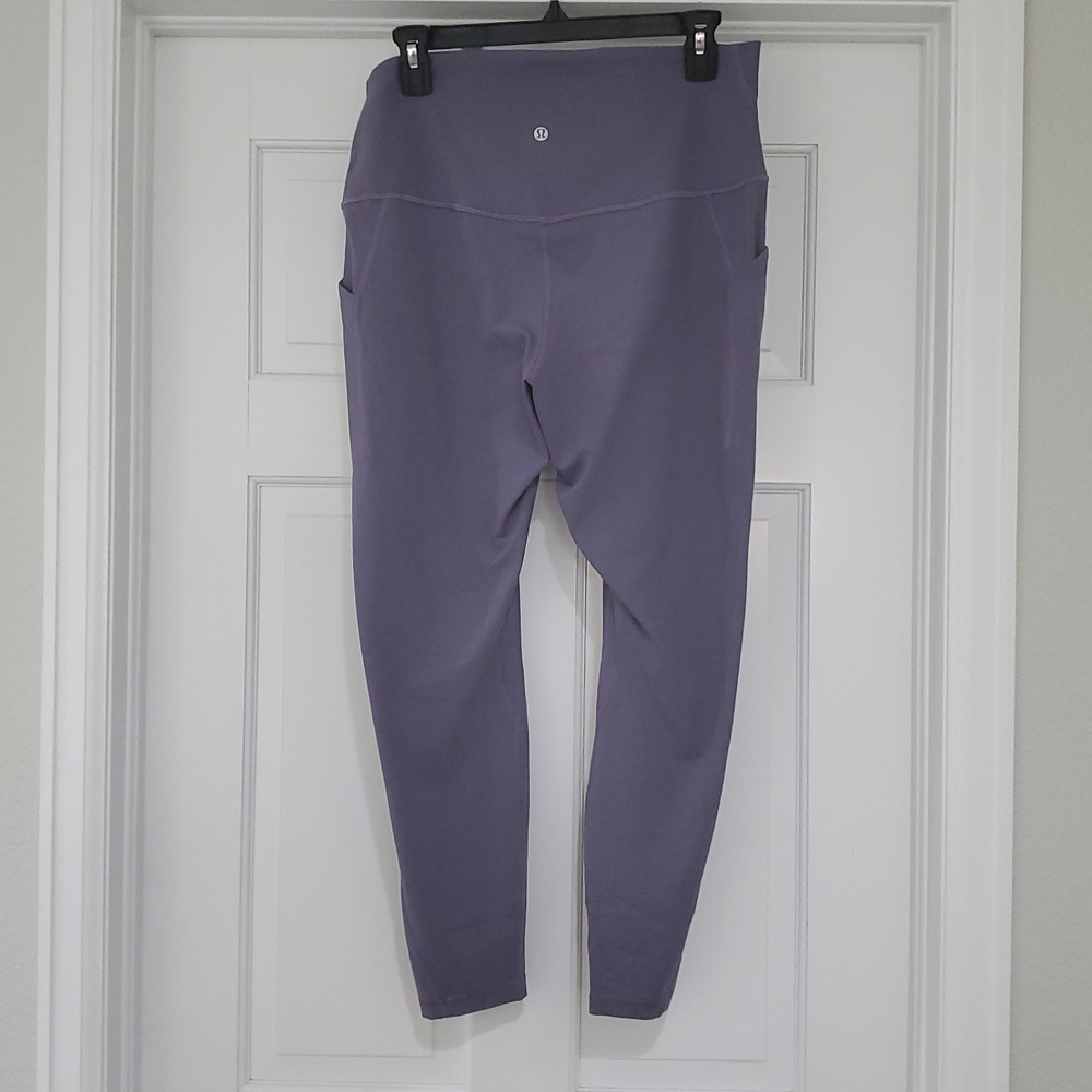 NWT Lululemon Align HR 25IN W/pockets Sz 14 Leggings Grape Mist - Picture 3 of 3